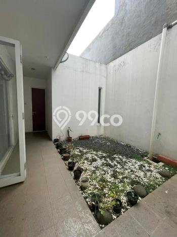 Jual Rumah Luas Elegan Dengan View Cantik di BSD City, Tangerang Jual Rumah Luas Elegan Dengan View Cantik di BSD City, Tangerang