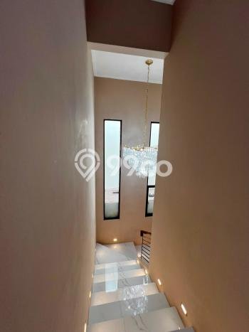 For Sale Rumah Mewah Exclusive di BSD, Tangerang Selatan For Sale Rumah Mewah Exclusive di BSD, Tangerang Selatan