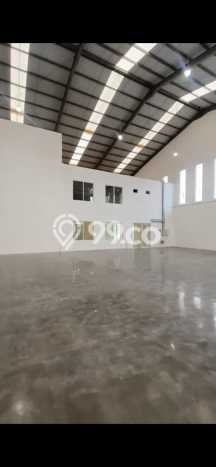 LOKASI PREMIUM! Pabrik di Mojokerto, Luas 2000m2m², Mainroad, Kawasan Komersial LOKASI PREMIUM! Pabrik di Mojokerto, Luas 2000m2m², Mainroad, Kawasan Komersial