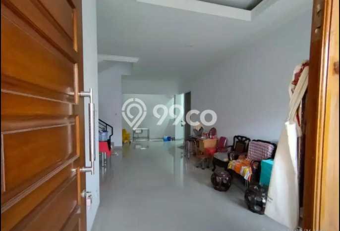 Jual Rumah Mewah Elegan Dengan View Cantik di Meruya, Jakarta Barat Jual Rumah Mewah Elegan Dengan View Cantik di Meruya, Jakarta Barat