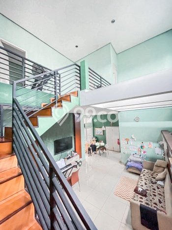 Ready to Use! Premium House LT 246m2 Desain Elegan di Cawang Ready to Use! Premium House LT 246m2 Desain Elegan di Cawang