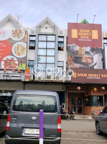 LOKASI PREMIUM! Ruko Kawasan , Luas 210m2m², Pusat Komersial LOKASI PREMIUM! Ruko Kawasan , Luas 210m2m², Pusat Komersial