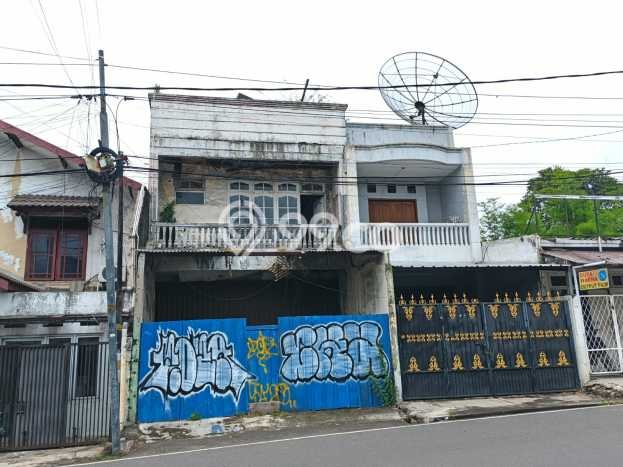 Dijual Rumah Premium dengan Fasilitas Sekitar Komplit di Kebayoran Lama, Jakarta Selatan Dijual Rumah Premium dengan Fasilitas Sekitar Komplit di Kebayoran Lama, Jakarta Selatan