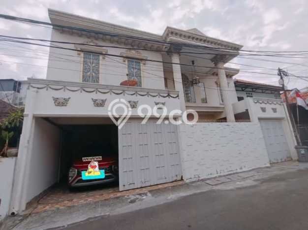 Siap Huni Rumah Mewah 2 Kamar di Tebet Dekat ke Mana Pun Siap Huni Rumah Mewah 2 Kamar di Tebet Dekat ke Mana Pun