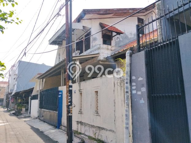 Rumah Elit LB 180m2 Siap Huni Desain Elegan di Duri Kepa, Jakarta Barat Rumah Elit LB 180m2 Siap Huni Desain Elegan di Duri Kepa, Jakarta Barat
