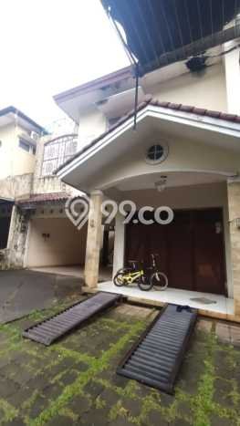 Rumah Eksklusif Dijual LT 300m2 di Cilandak, Jakarta Selatan Rumah Eksklusif Dijual LT 300m2 di Cilandak, Jakarta Selatan