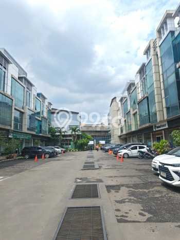 Dijual! Ruko di Cipete Jakarta Selatan LT 146m2 / LB 365m2 Kawasan Strategis Dijual! Ruko di Cipete Jakarta Selatan LT 146m2 / LB 365m2 Kawasan Strategis