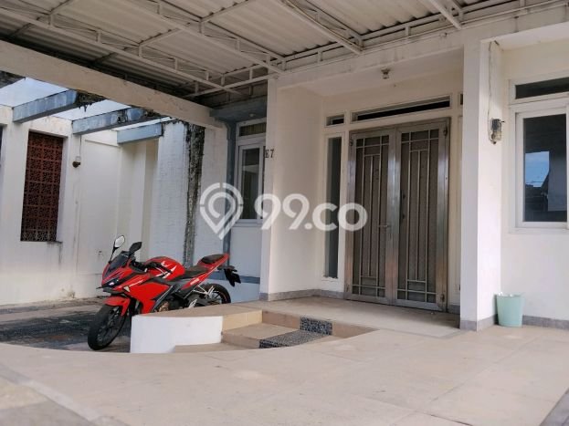 Hunian Mewah Siap Huni LT 135m2 di Serpong Utara, Tangerang Selatan Hunian Mewah Siap Huni LT 135m2 di Serpong Utara, Tangerang Selatan
