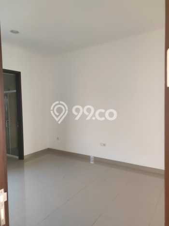 Rumah Premium di Jakarta Utara Strategis Kondisi Terawat Rumah Premium di Jakarta Utara Strategis Kondisi Terawat