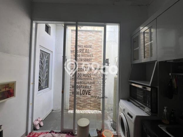 For Sale Hunian Rumah Terawat 2 KT di Pondok Cabe, Tangerang For Sale Hunian Rumah Terawat 2 KT di Pondok Cabe, Tangerang