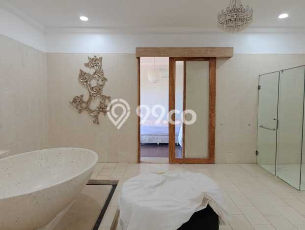 Vila Kawasan Kuta Selatan, Luas 505m2m², Dekat ke Pusat Kota Vila Kawasan Kuta Selatan, Luas 505m2m², Dekat ke Pusat Kota