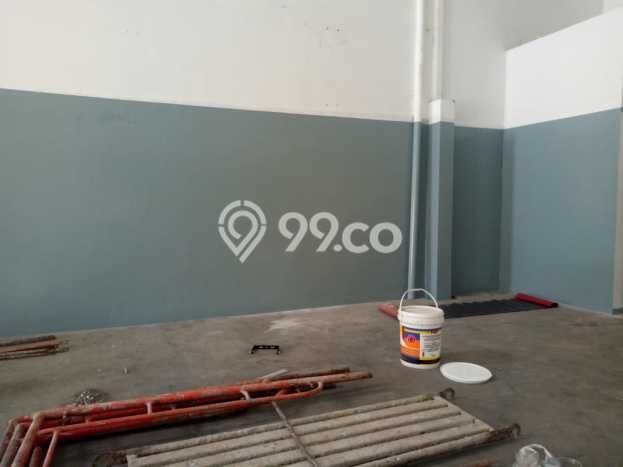 Unit Gudang Dijual di Jakarta Barat LT 120m2 & LB 120m2 Unit Gudang Dijual di Jakarta Barat LT 120m2 & LB 120m2