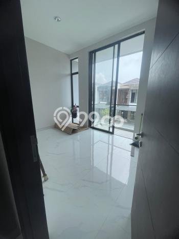 Rumah Elit Modern Tanpa Renovasi di Pantai Indah Kapuk 2 Jakarta Utara Rumah Elit Modern Tanpa Renovasi di Pantai Indah Kapuk 2 Jakarta Utara