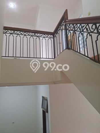 Rumah Modern Minimalis 4 Kamar Bisa Langsung Pindah di Cengkareng Rumah Modern Minimalis 4 Kamar Bisa Langsung Pindah di Cengkareng