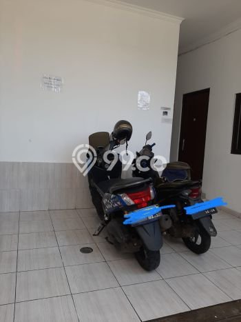 Dijual Hunian Rumah Terawat 11 KT di Tanjung Duren Selatan, Jakarta Barat Dijual Hunian Rumah Terawat 11 KT di Tanjung Duren Selatan, Jakarta Barat