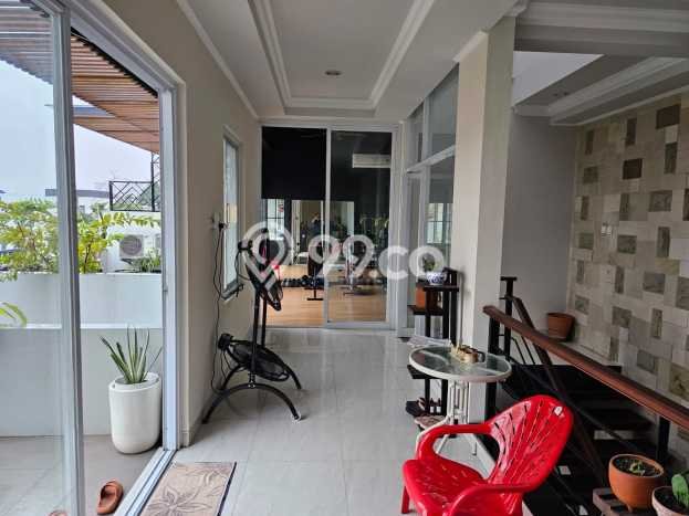 Rumah Mewah LB 500m2 Siap Pakai Desain Elegan di Permata Buana, Jakarta Barat Rumah Mewah LB 500m2 Siap Pakai Desain Elegan di Permata Buana, Jakarta Barat
