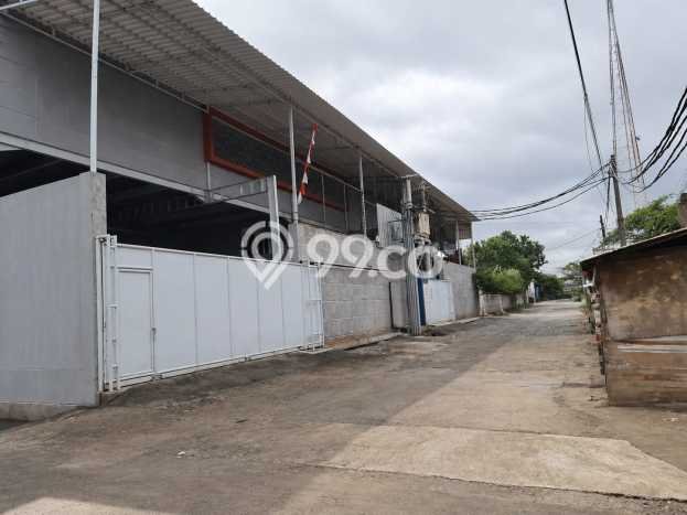 Unit Gudang disewakan di Cipondoh Tangerang dengan LT 800m2 / LB 1400m2 Unit Gudang disewakan di Cipondoh Tangerang dengan LT 800m2 / LB 1400m2