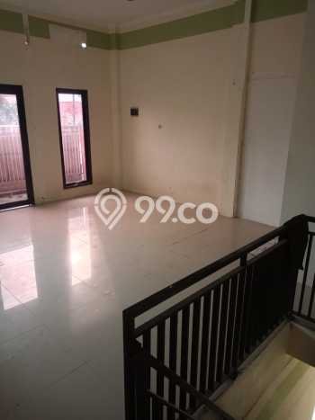 Disewakan Ruko di Duren Sawit Jakarta Timur LT 73m2, LB 90m2 Disewakan Ruko di Duren Sawit Jakarta Timur LT 73m2, LB 90m2