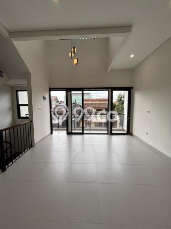 Best Deal Hunian Mewah Ideal dan Luas di Duren Sawit, Jakarta Timur Best Deal Hunian Mewah Ideal dan Luas di Duren Sawit, Jakarta Timur