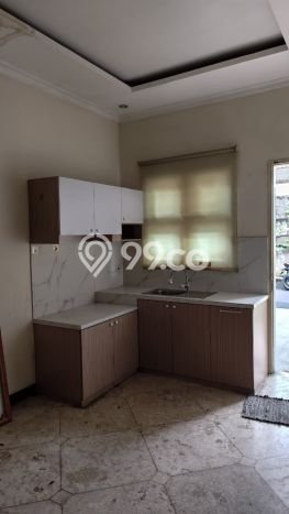 Sewa Rumah Murah di Pondok Gede Bekasi dengan 4 KT Sewa Rumah Murah di Pondok Gede Bekasi dengan 4 KT