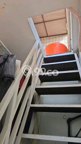 Rumah Lokasi Strategis area Ciledug, Tangerang, Luas 120m2m² Bangunan 100m2m² Rumah Lokasi Strategis area Ciledug, Tangerang, Luas 120m2m² Bangunan 100m2m²