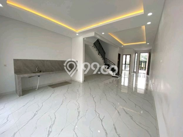 Dijual Hunian Rumah Terawat 3 Kamar di Meruya, Jakarta Barat Dijual Hunian Rumah Terawat 3 Kamar di Meruya, Jakarta Barat