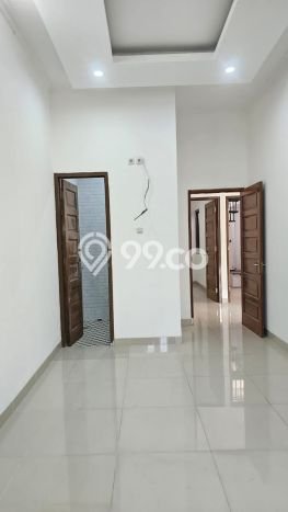 Rumah Strategis Modern Lb 190m2 di Jagakarsa, Jakarta Selatan Rumah Strategis Modern Lb 190m2 di Jagakarsa, Jakarta Selatan
