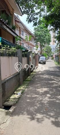 Rumah Minimalis 4 Kamar LT 180m2 di Bintaro Rumah Minimalis 4 Kamar LT 180m2 di Bintaro