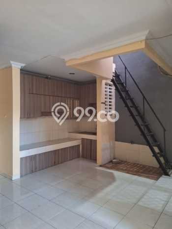PILIHAN TEPAT! Rumah di , 2 KM, Dekat Sekolah, LT 90m2m² Bangunan 70m2m² PILIHAN TEPAT! Rumah di , 2 KM, Dekat Sekolah, LT 90m2m² Bangunan 70m2m²