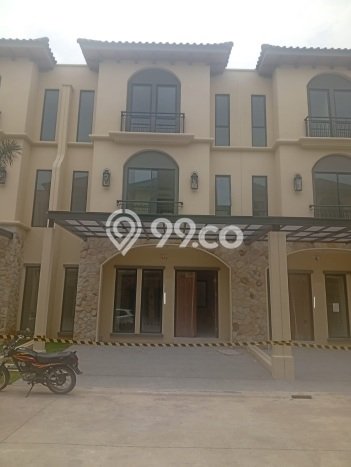 Jual Rumah Luas Megah Dengan View Cantik di Kalideres, Jakarta Barat Jual Rumah Luas Megah Dengan View Cantik di Kalideres, Jakarta Barat