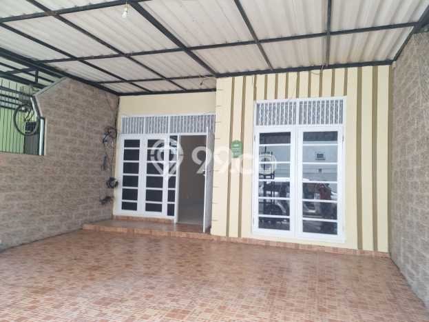 PILIHAN TEPAT! Rumah di , 2 KM, Dekat Sekolah, LT 90m2m² Bangunan 70m2m² PILIHAN TEPAT! Rumah di , 2 KM, Dekat Sekolah, LT 90m2m² Bangunan 70m2m²