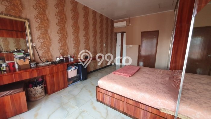 Jual Rumah Luas Megah Dengan View Cantik di Kalideres, Jakarta Barat Jual Rumah Luas Megah Dengan View Cantik di Kalideres, Jakarta Barat