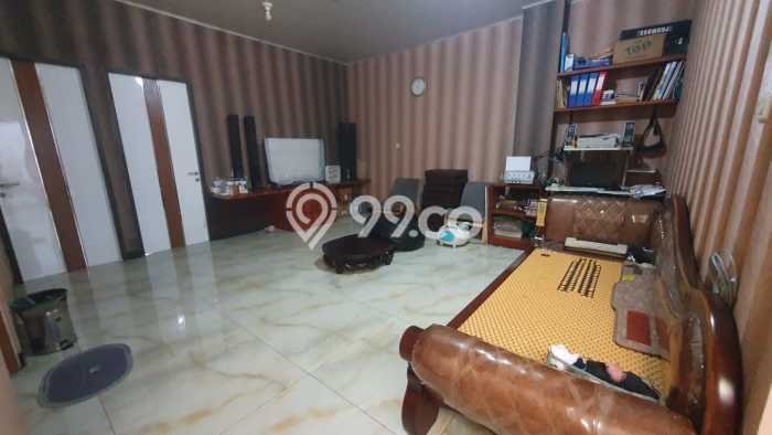 Jual Rumah Luas Megah Dengan View Cantik di Kalideres, Jakarta Barat Jual Rumah Luas Megah Dengan View Cantik di Kalideres, Jakarta Barat