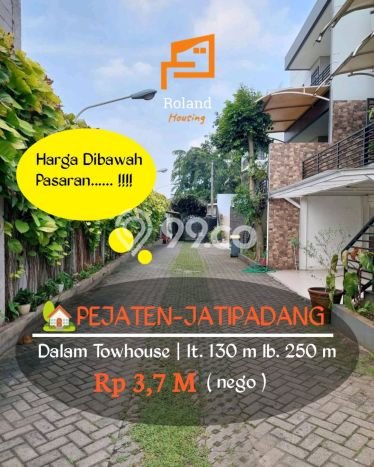 Rumah Mewah LB 250m2 Siap Pakai Desain Elegan di Pejaten, Jakarta Selatan Rumah Mewah LB 250m2 Siap Pakai Desain Elegan di Pejaten, Jakarta Selatan