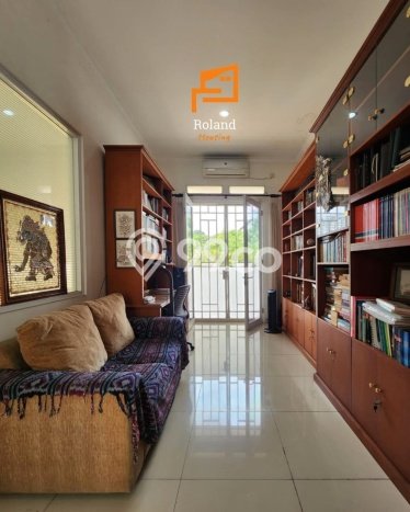 Jual Rumah Mewah Elegan Dengan View Eksklusif di Lebak Bulus, Jakarta Selatan Jual Rumah Mewah Elegan Dengan View Eksklusif di Lebak Bulus, Jakarta Selatan