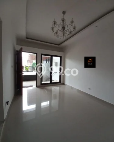 Rumah Elit LB 230m2 Siap Huni Desain Elegan di Cinere, Jakarta Selatan Rumah Elit LB 230m2 Siap Huni Desain Elegan di Cinere, Jakarta Selatan
