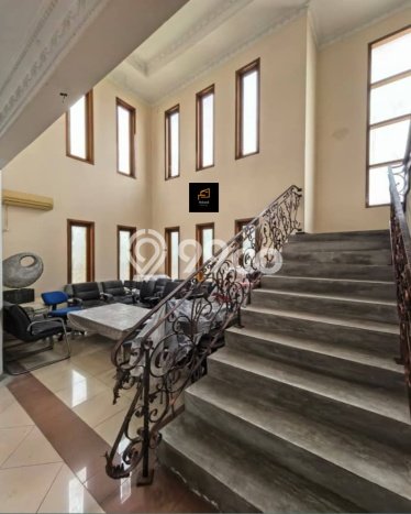 Jual Rumah Luas Elegan Dengan View Eksklusif di Bintaro, Jakarta Selatan Jual Rumah Luas Elegan Dengan View Eksklusif di Bintaro, Jakarta Selatan