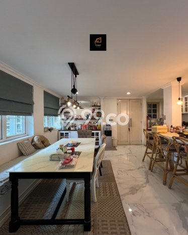 Dijual Rumah Luas Elegan Dengan View Eksklusif di Lebak Bulus, Jakarta Selatan Dijual Rumah Luas Elegan Dengan View Eksklusif di Lebak Bulus, Jakarta Selatan