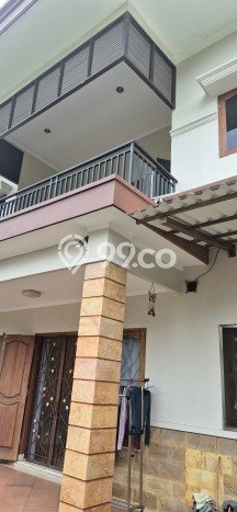 Rumah Elit LB 421m2 Siap Huni Desain Elegan di Alam Sutera, Tangerang Rumah Elit LB 421m2 Siap Huni Desain Elegan di Alam Sutera, Tangerang