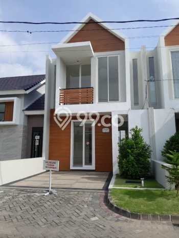 Rumah Siap Huni 2 KT 2 KM di Kawasan Bisnis Sidoarjo, Sidoarjo Rumah Siap Huni 2 KT 2 KM di Kawasan Bisnis Sidoarjo, Sidoarjo