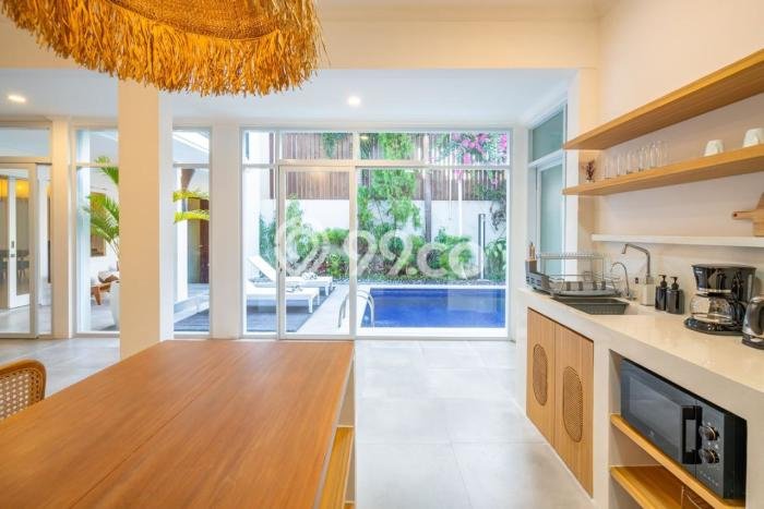 Vila di Canggu, Luas 295m², Akses ke beragam fasilitas umum Vila di Canggu, Luas 295m², Akses ke beragam fasilitas umum