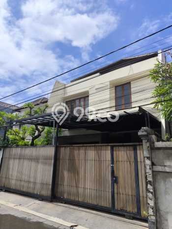 Rumah Disewakan Denpasar LT 200m2 LB 200m2 Area Renon Rumah Disewakan Denpasar LT 200m2 LB 200m2 Area Renon