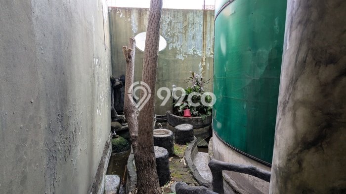 Rumah Luas Asri 5 KT Siap Huni di Pondok Gede Bekasi Rumah Luas Asri 5 KT Siap Huni di Pondok Gede Bekasi
