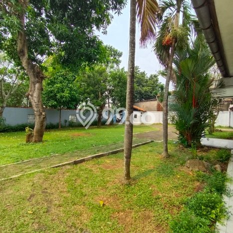 Lokasi strategis! Rumah siap pakai dikontrakkan di Jagakarsa LB 450m2 Lokasi strategis! Rumah siap pakai dikontrakkan di Jagakarsa LB 450m2