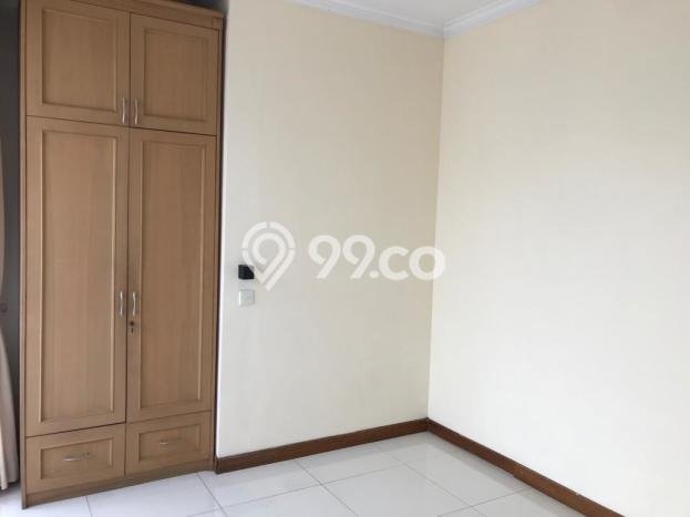 Rumah Asri area , 3 KM, LT 200m2m² Bangunan 250m2m² Rumah Asri area , 3 KM, LT 200m2m² Bangunan 250m2m²