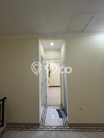 Disewakan Rumah Murah di Cipete Jakarta Selatan dengan 4 KT Disewakan Rumah Murah di Cipete Jakarta Selatan dengan 4 KT