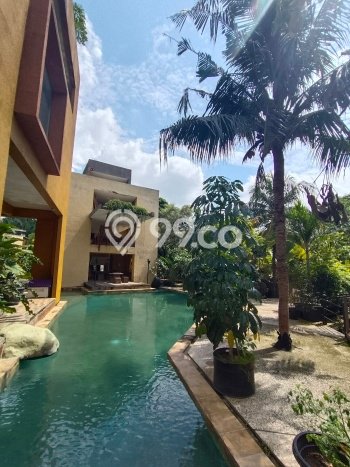 Disewakan! Rumah 3 Kamar Tidur &
3 Kamar Mandi di Kemang, Jakarta Selatan Disewakan! Rumah 3 Kamar Tidur &
3 Kamar Mandi di Kemang, Jakarta Selatan