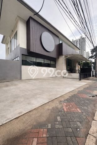 Komersial paling strategis disewakan di Kebayoran Baru Jakarta Selatan Komersial paling strategis disewakan di Kebayoran Baru Jakarta Selatan