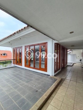 Disewakan Rumah Nyaman di Pondok Indah LT 550m2 / LB 700m2 Siap Huni Disewakan Rumah Nyaman di Pondok Indah LT 550m2 / LB 700m2 Siap Huni