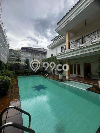 Hunian Ideal dengan LT 700m2 & LB 750m2 Dikontrakkan di Pondok Indah Hunian Ideal dengan LT 700m2 & LB 750m2 Dikontrakkan di Pondok Indah
